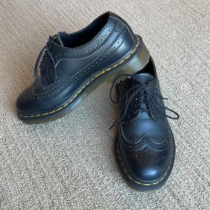 VEGAN Dr Martens Oxford - Size 5